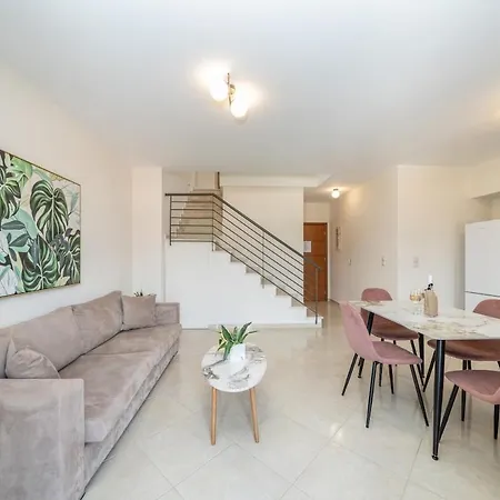 Apartment Vibes 11 *