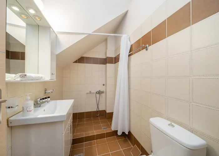 Apartment Vibes 11 *